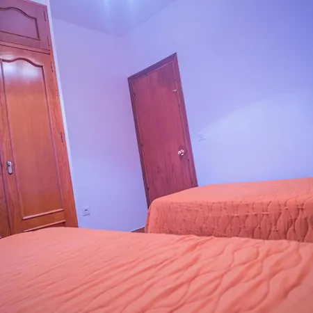Modernos Con Garaje, Balcones Y Aire En - Es-180-15
